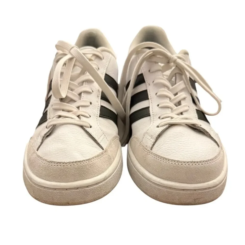 Adidas White Black Stripe Leather Sneakers Men’s Size 10 Classic Lace Up Shoes